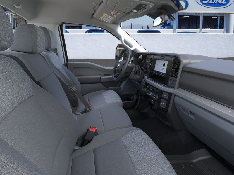 2025 Ford F-350 XLT photo 13