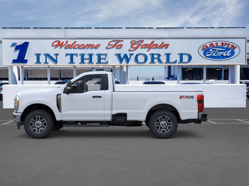 2025 Ford F-350 XLT photo 6