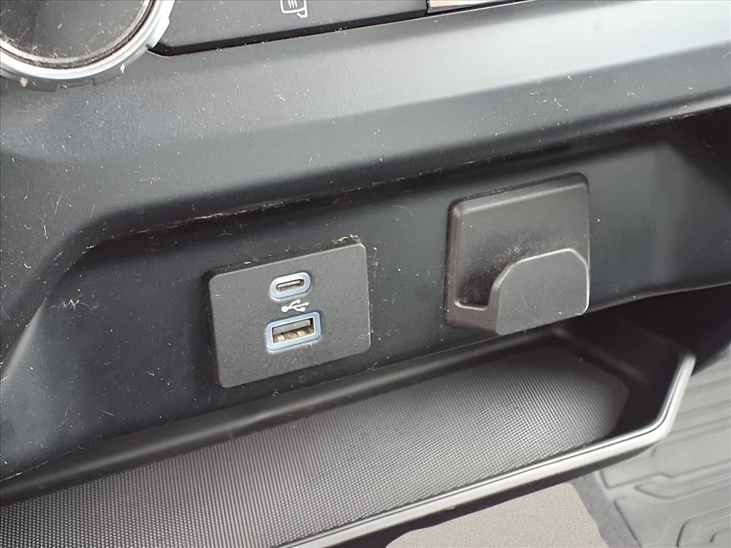 2023 Ford F-150 photo 15