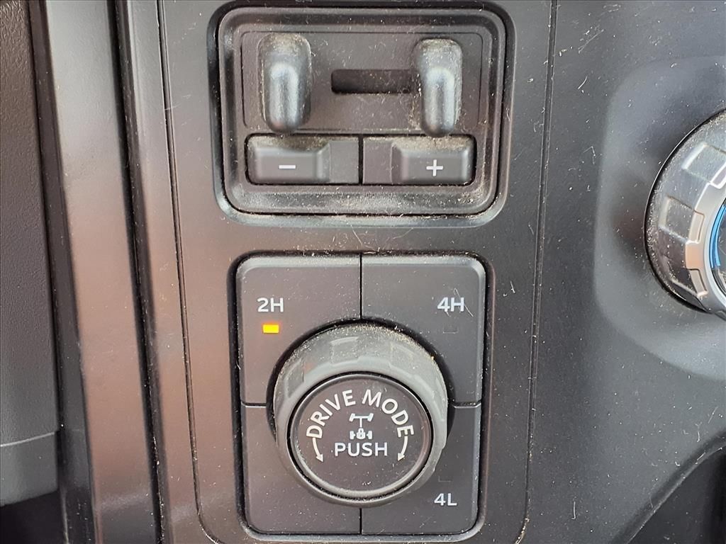 2023 Ford F-150 photo 17