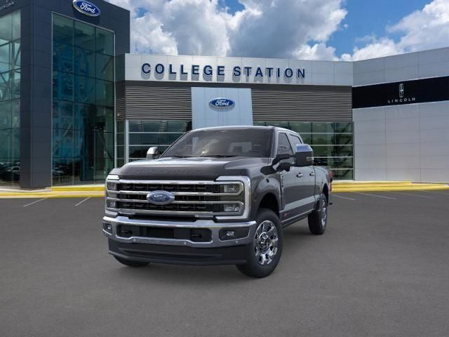 2025 Ford F-250 photo 2