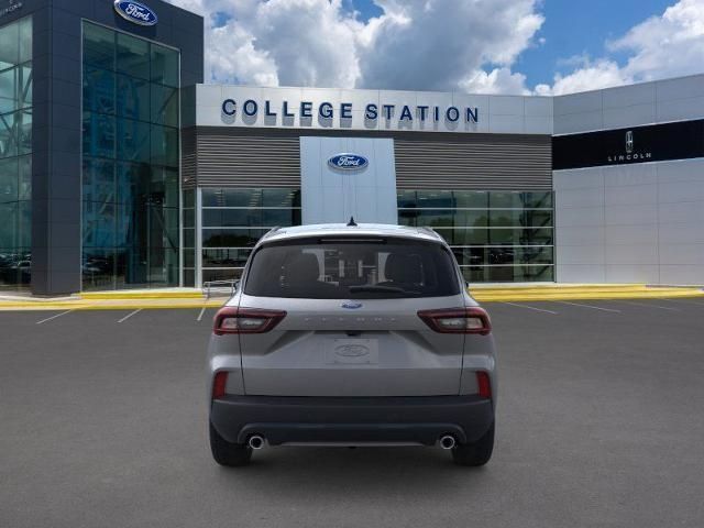 2025 Ford Escape ST-Line photo 4