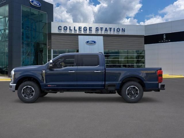2025 Ford F-250 photo 2