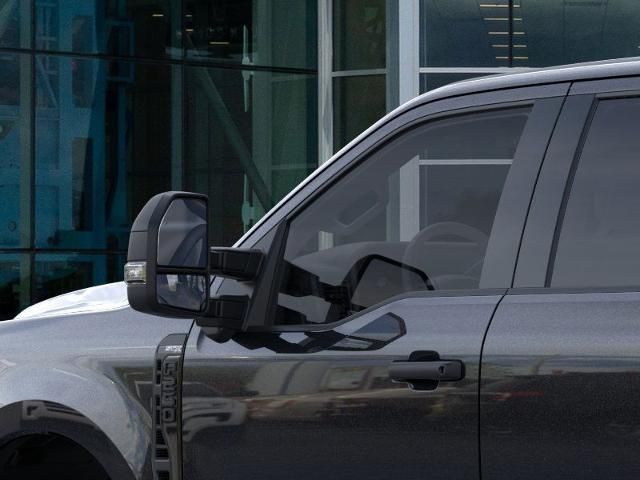 2025 Ford F-250 photo 19