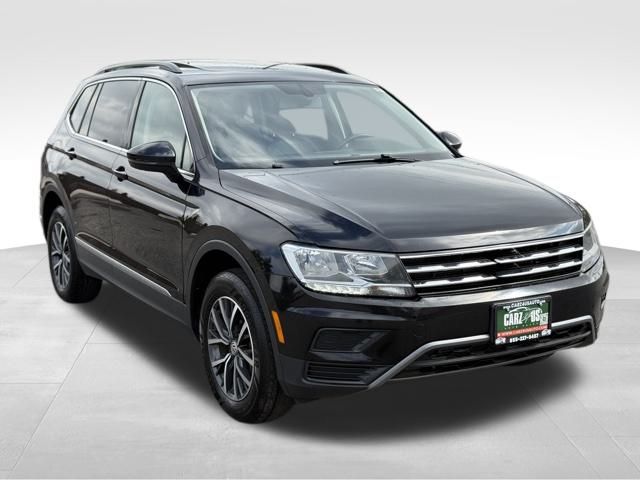 2020 Volkswagen Tiguan SE R-Line Black photo 3