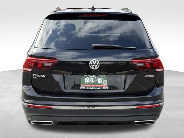 2020 Volkswagen Tiguan SE R-Line Black photo 6