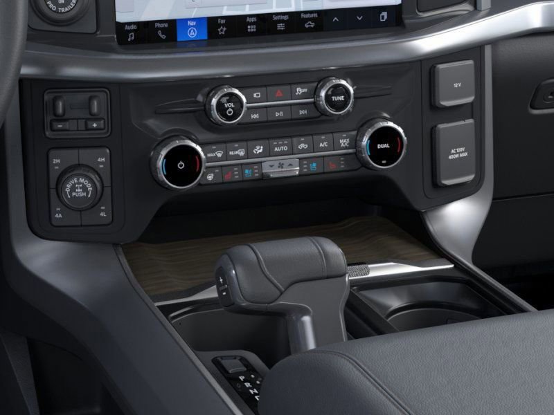 2025 Ford F-150 Lariat photo 16