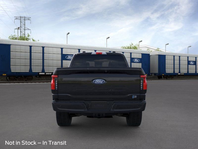 2025 Ford F-150 Lightning photo 3