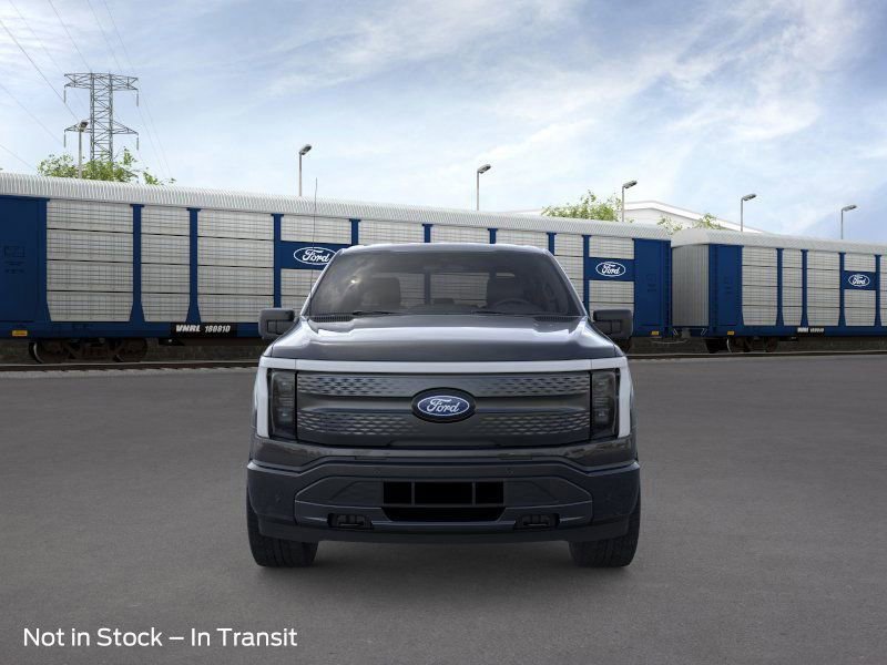 2025 Ford F-150 Lightning photo 4