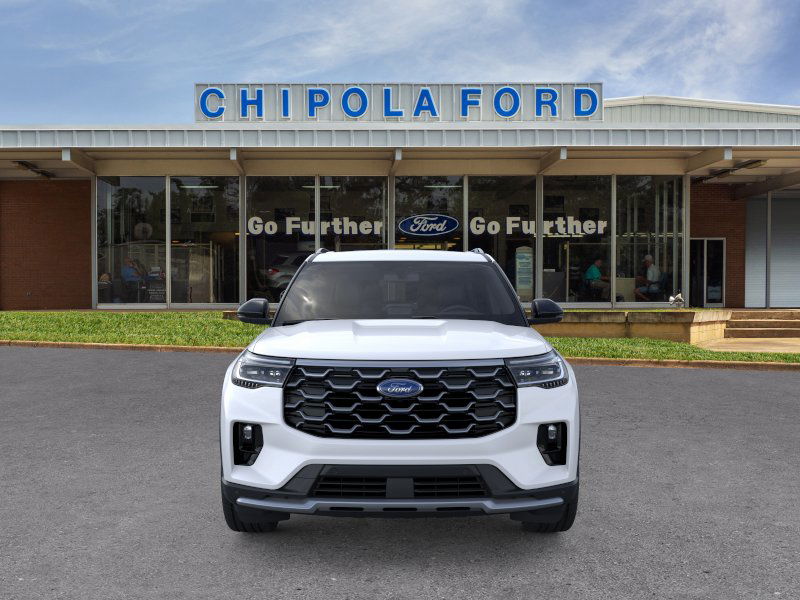 2025 Ford Explorer Platinum photo 5