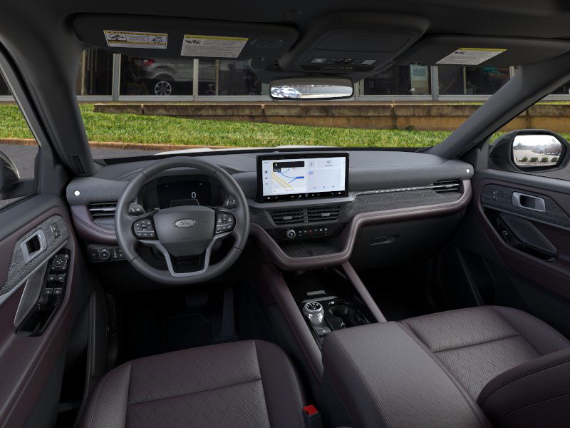 2025 Ford Explorer Platinum photo 8