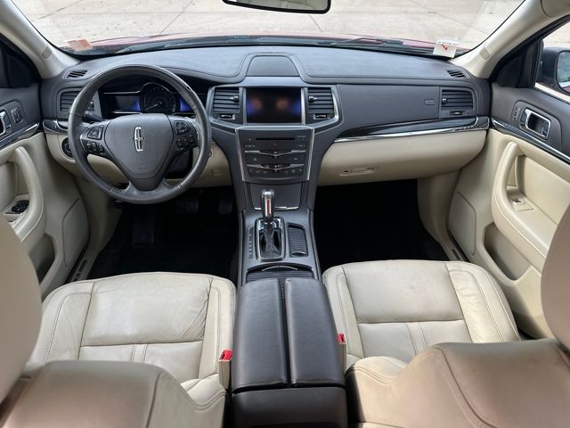 2013 Lincoln MKS Base photo 12