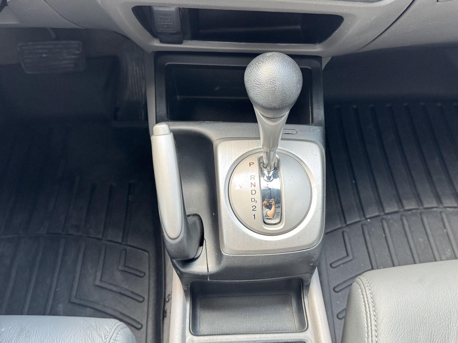 2010 Honda Civic LX photo 18