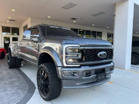 2024 Ford F-450SD Platinum