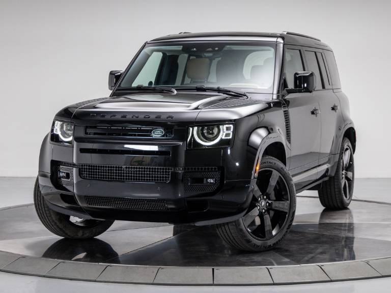 2025 Land Rover Defender 110 P400 X-Dynamic SE