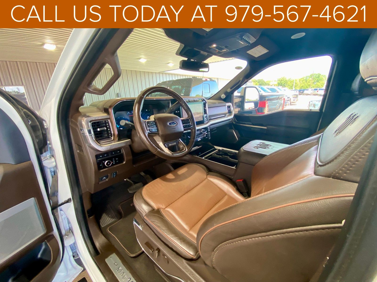 2023 Ford F-350 King Ranch photo 3