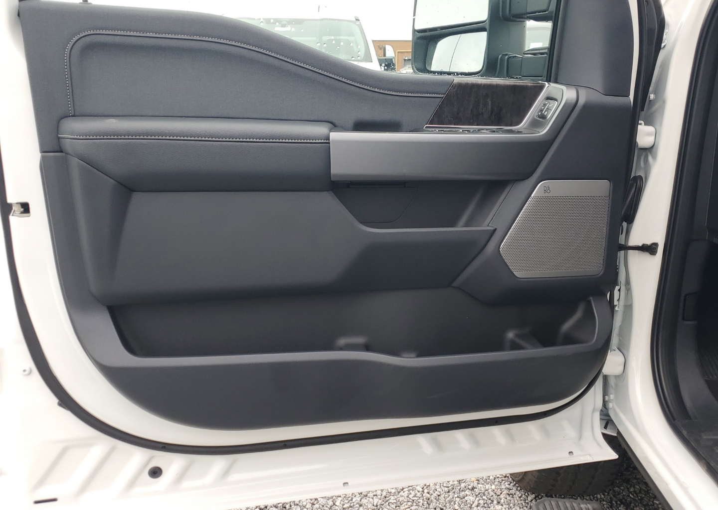 2026 Ford F-350 Super Duty Lariat - Photo 15