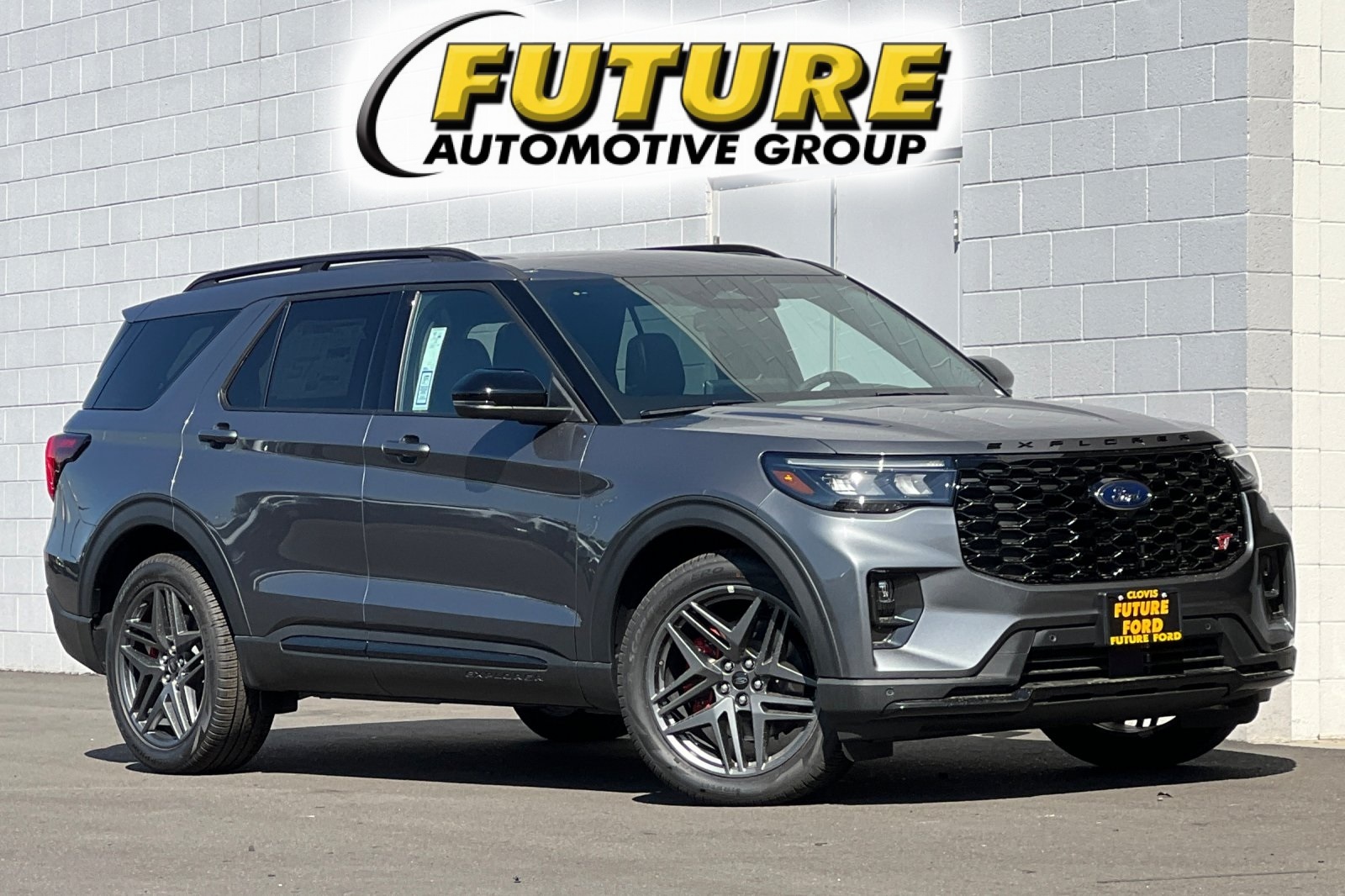 2025 Ford Explorer ST