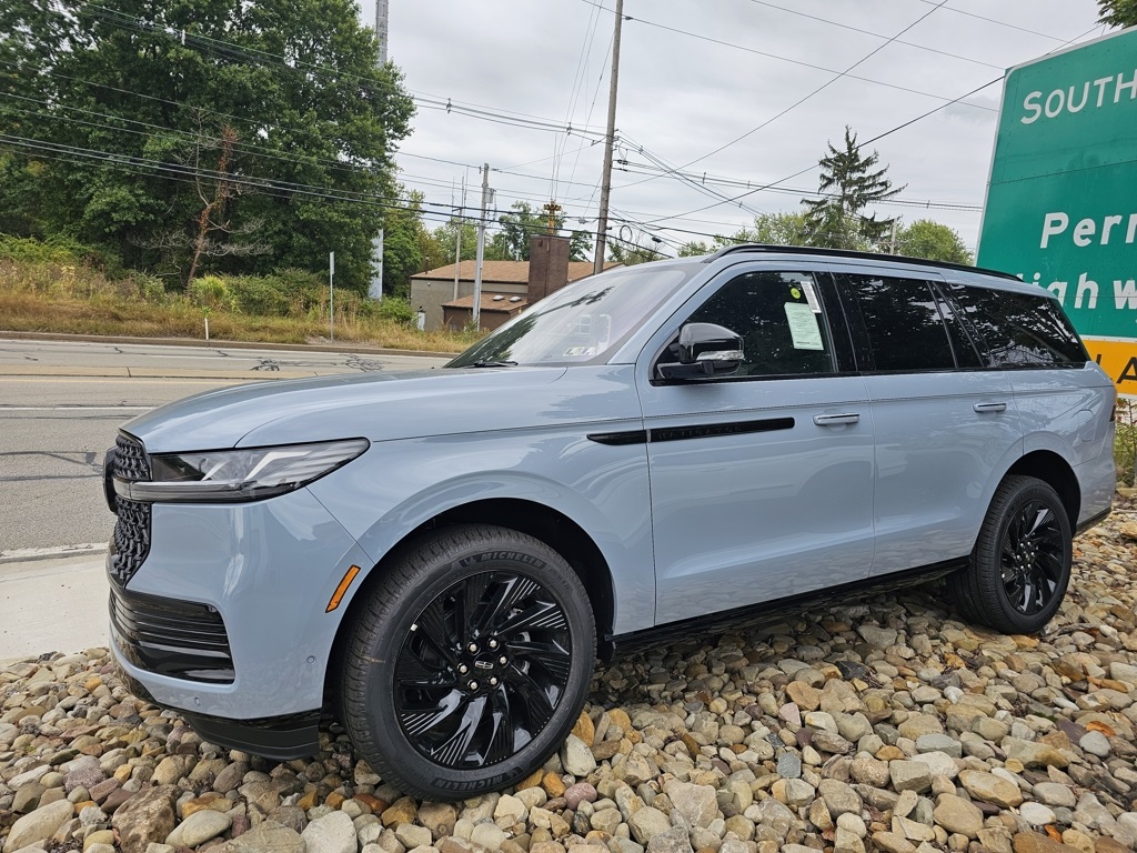 New 2025 Lincoln Navigator Reserve