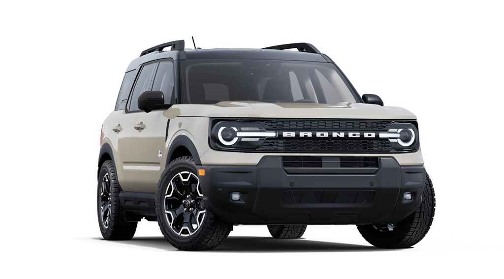 2025 Ford Bronco Sport Outer Banks photo 3