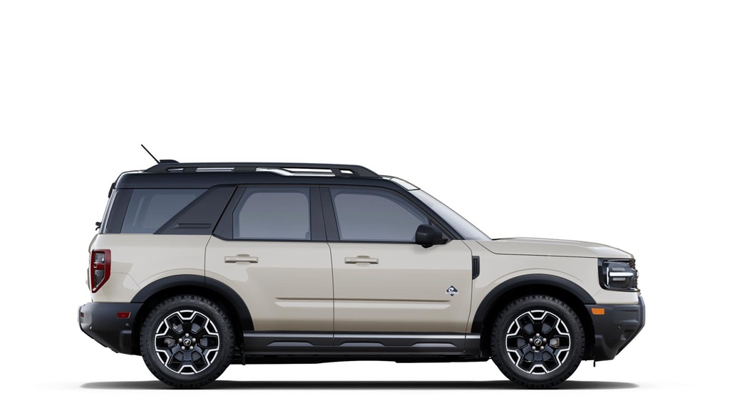 2025 Ford Bronco Sport Outer Banks photo 4
