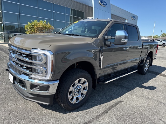 2026 Ford F-250 photo 2