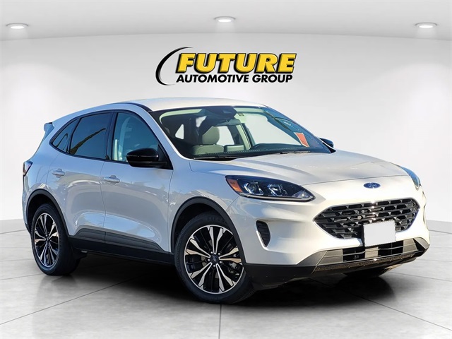 2021 Ford Escape SE Hybrid