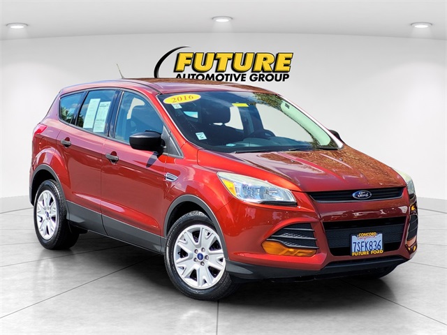2016 Ford Escape S