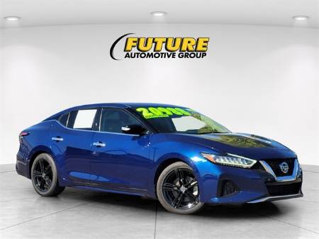 2022 Nissan Maxima SV