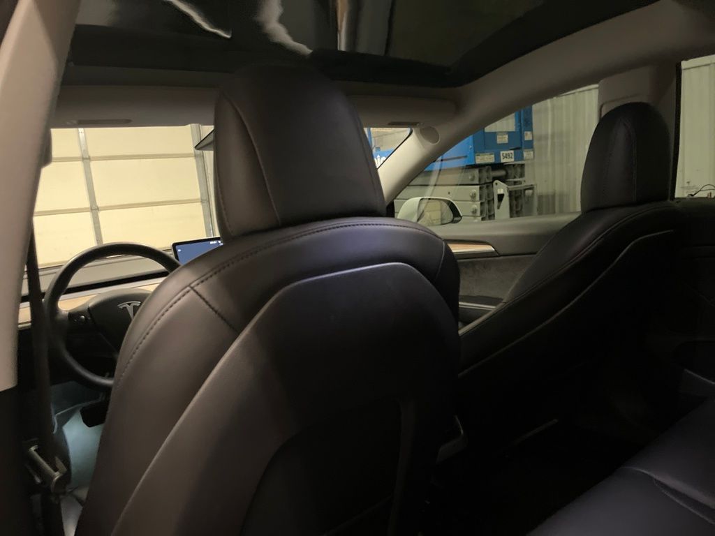 2021 Tesla Model 3 Long Range photo 14