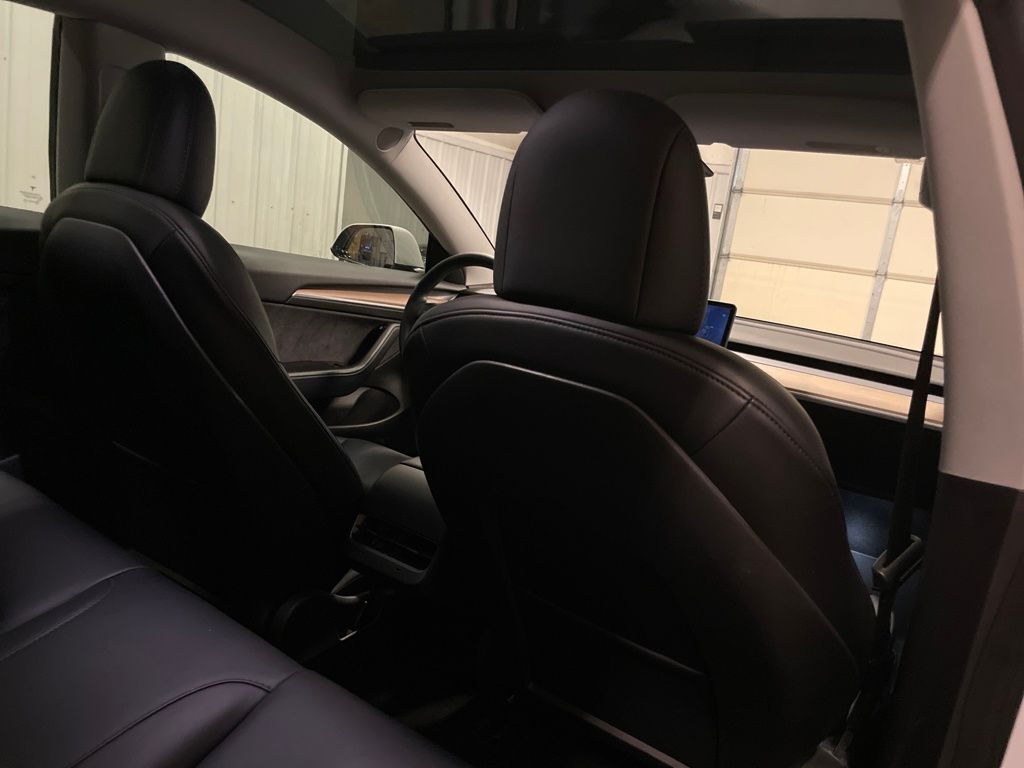 2021 Tesla Model 3 Long Range photo 18