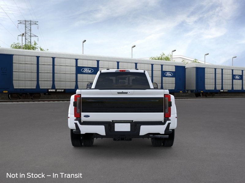2026 Ford F-450 photo 5