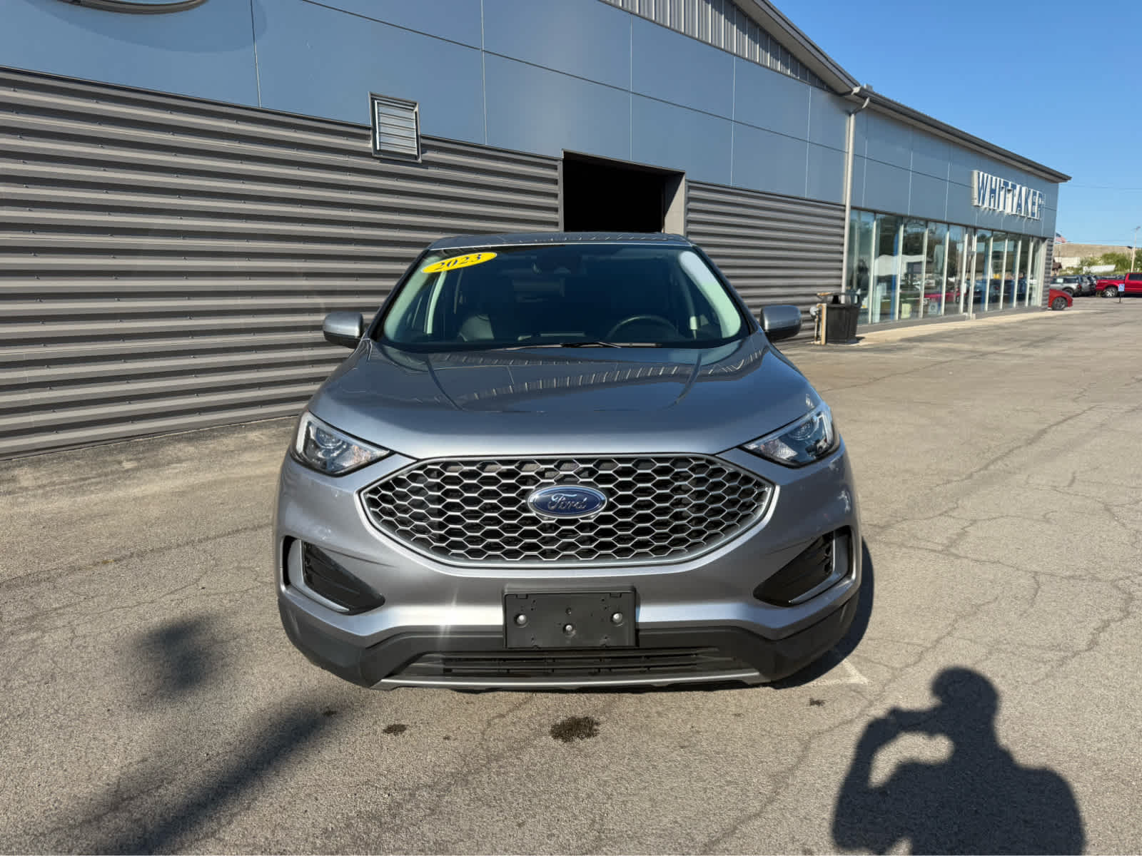 2023 Ford Edge SEL photo 3