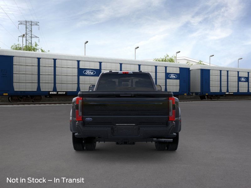 2026 Ford F-450 photo 4