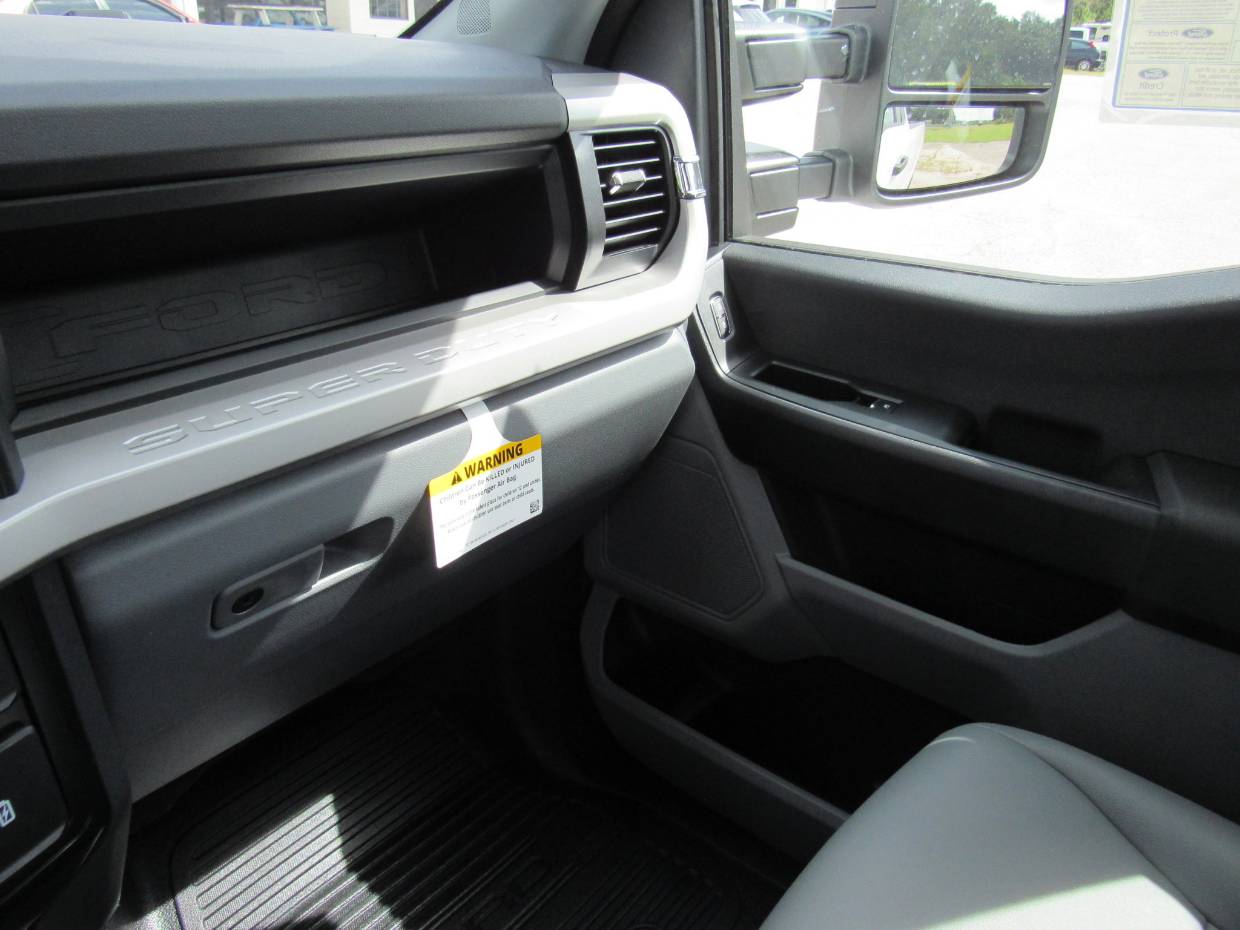 2026 Ford F-250 Super Duty XL - Photo 15