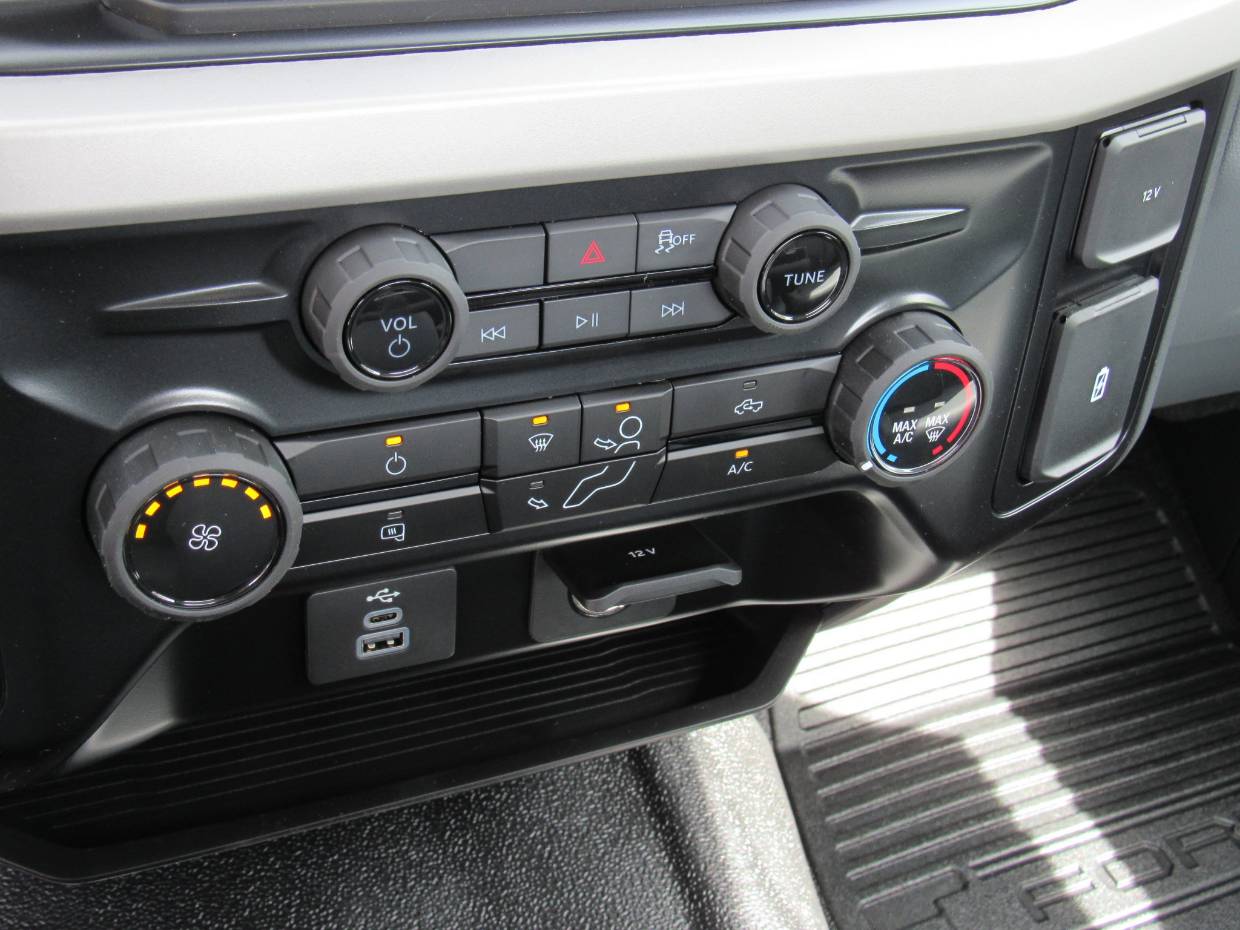 2026 Ford F-250 Super Duty XL - Photo 18