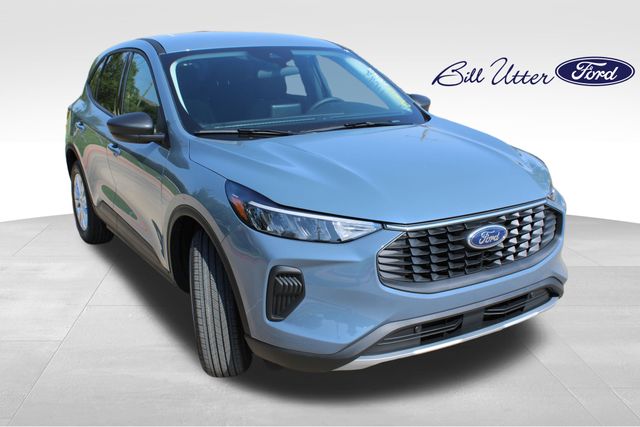 2025 Ford Escape Active photo 2