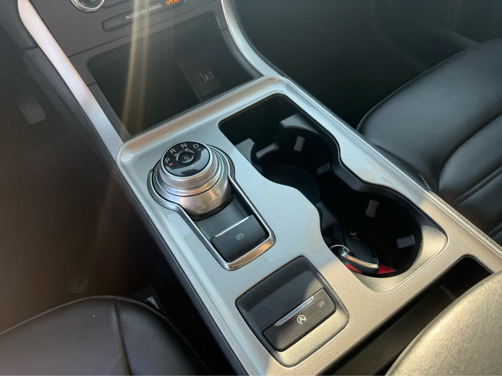 2023 Ford Edge SEL photo 14