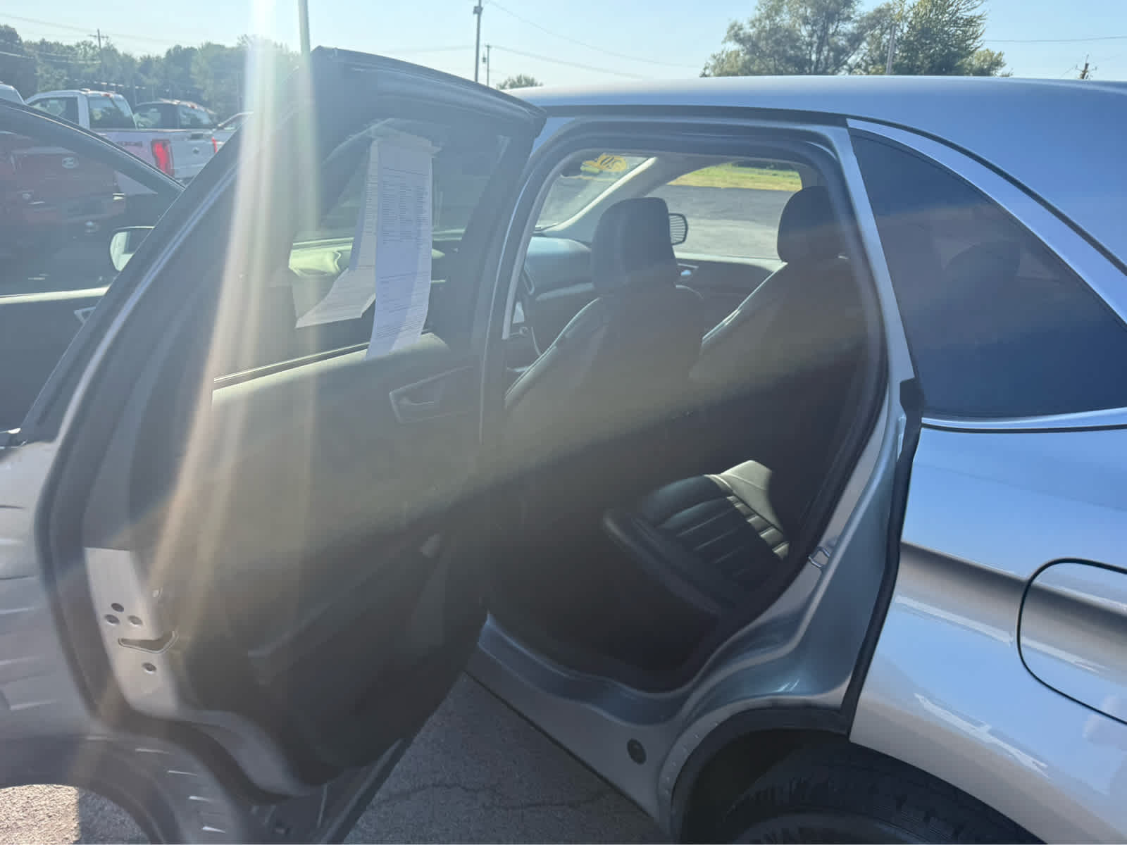 2023 Ford Edge SEL photo 15