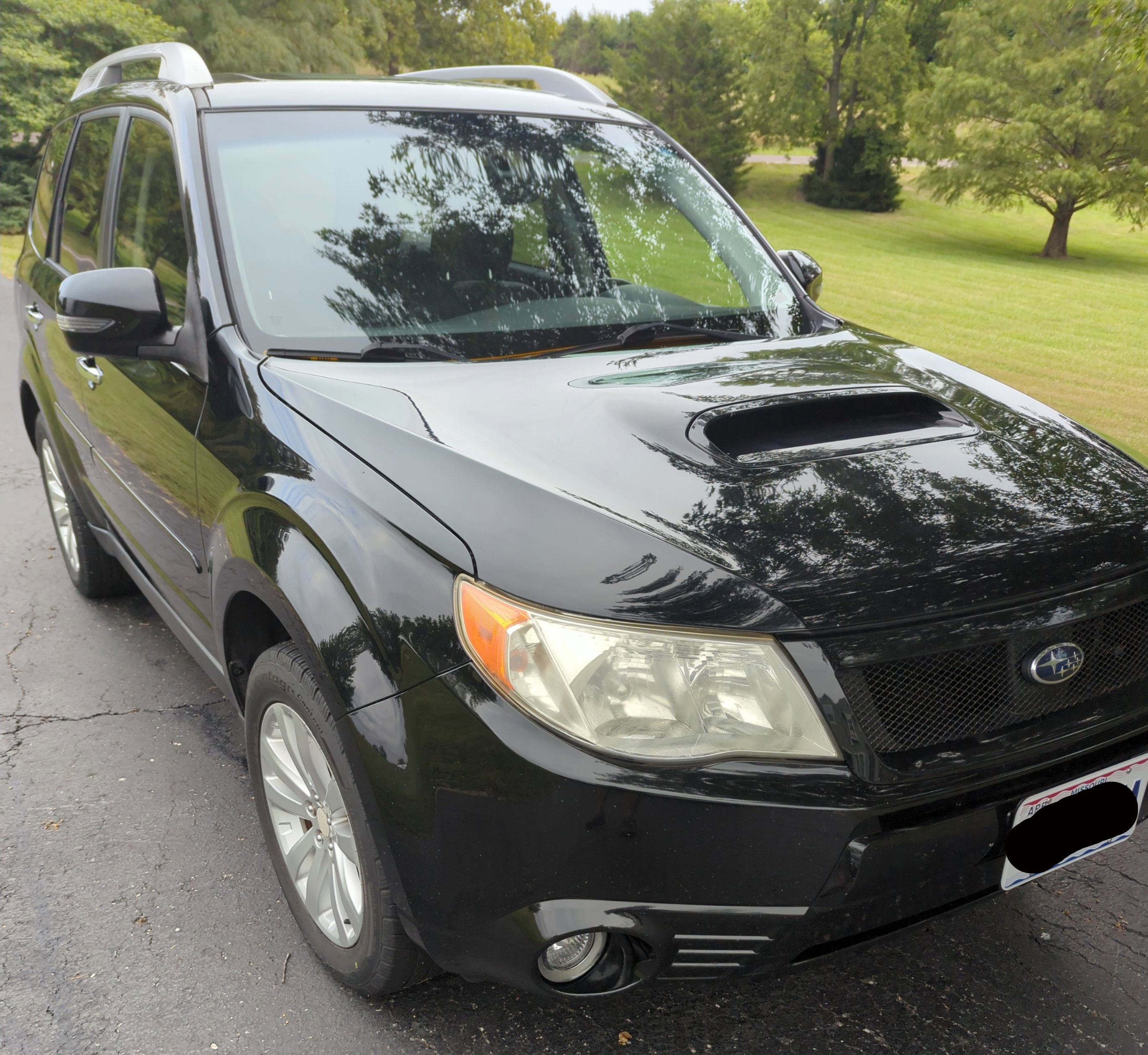 Used 2011 Subaru Forester 2.5X Touring 4DR Auto 2.5X Touring PZEV