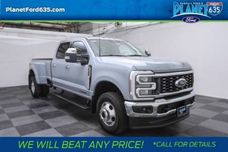 2026 Ford Super Duty F-350 DRW LARIAT