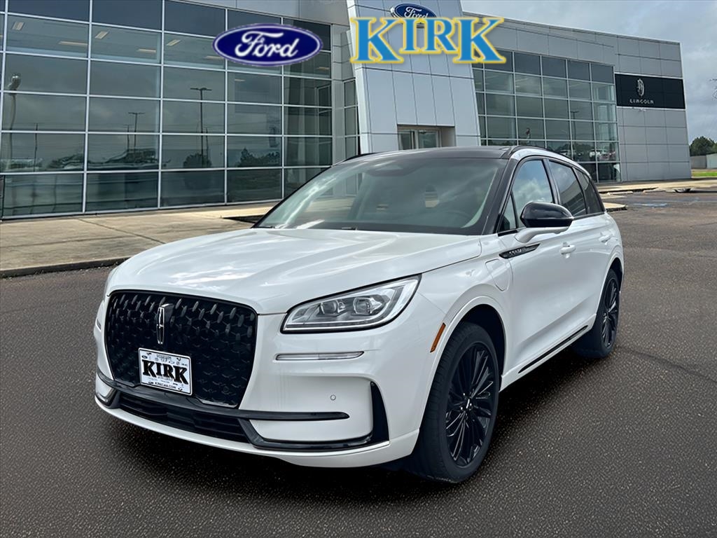2025 Lincoln Corsair Grand Touring photo 2
