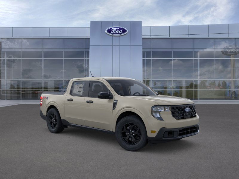 2025 Ford Maverick XLT photo 3