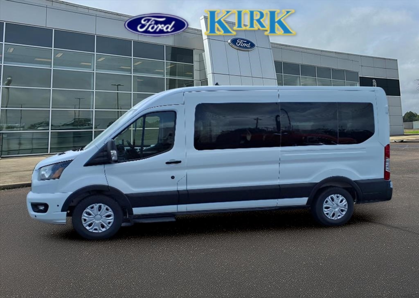 2025 Ford Transit Passenger Van XLT's photo