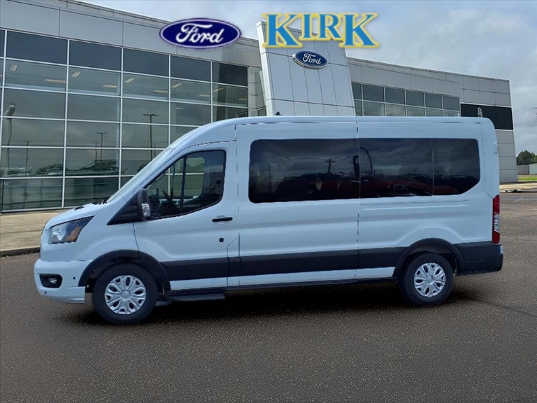 2025 Ford Transit XLT