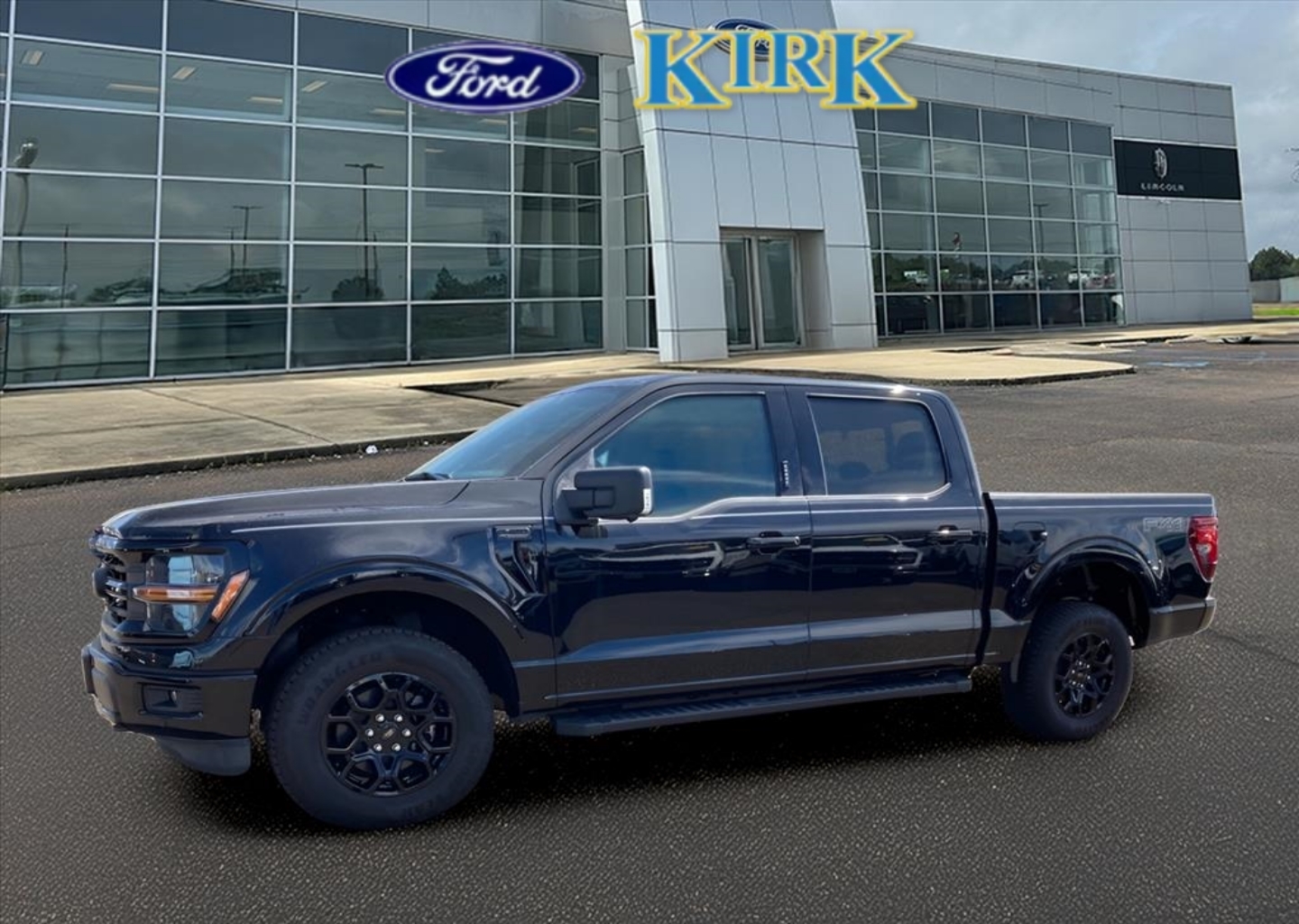 2024 Ford F-150 XLT's photo