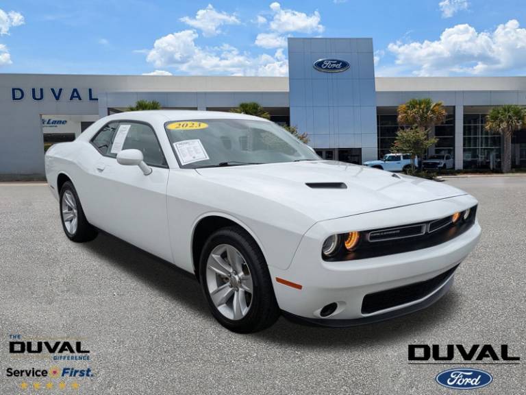 2023 Dodge Challenger SXT
