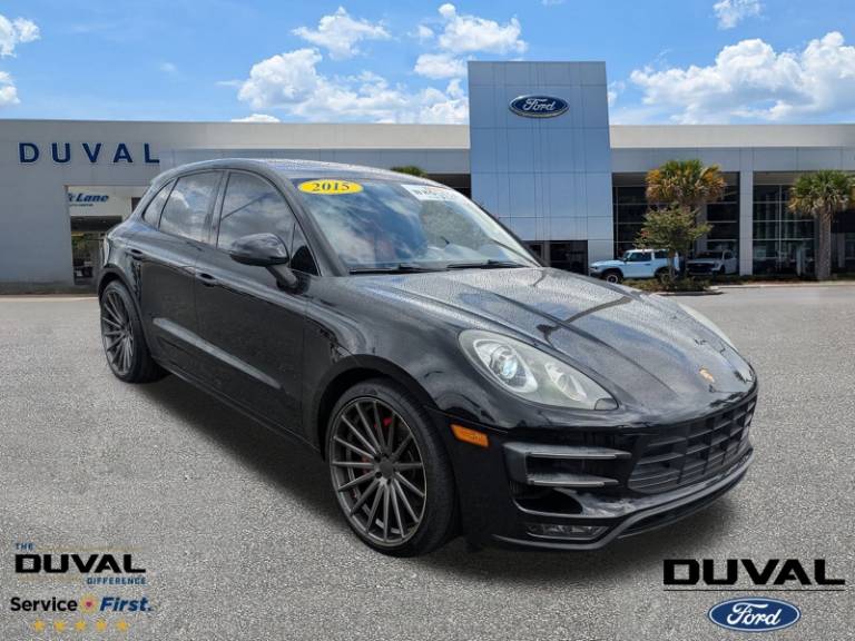 2015 Porsche Macan Turbo