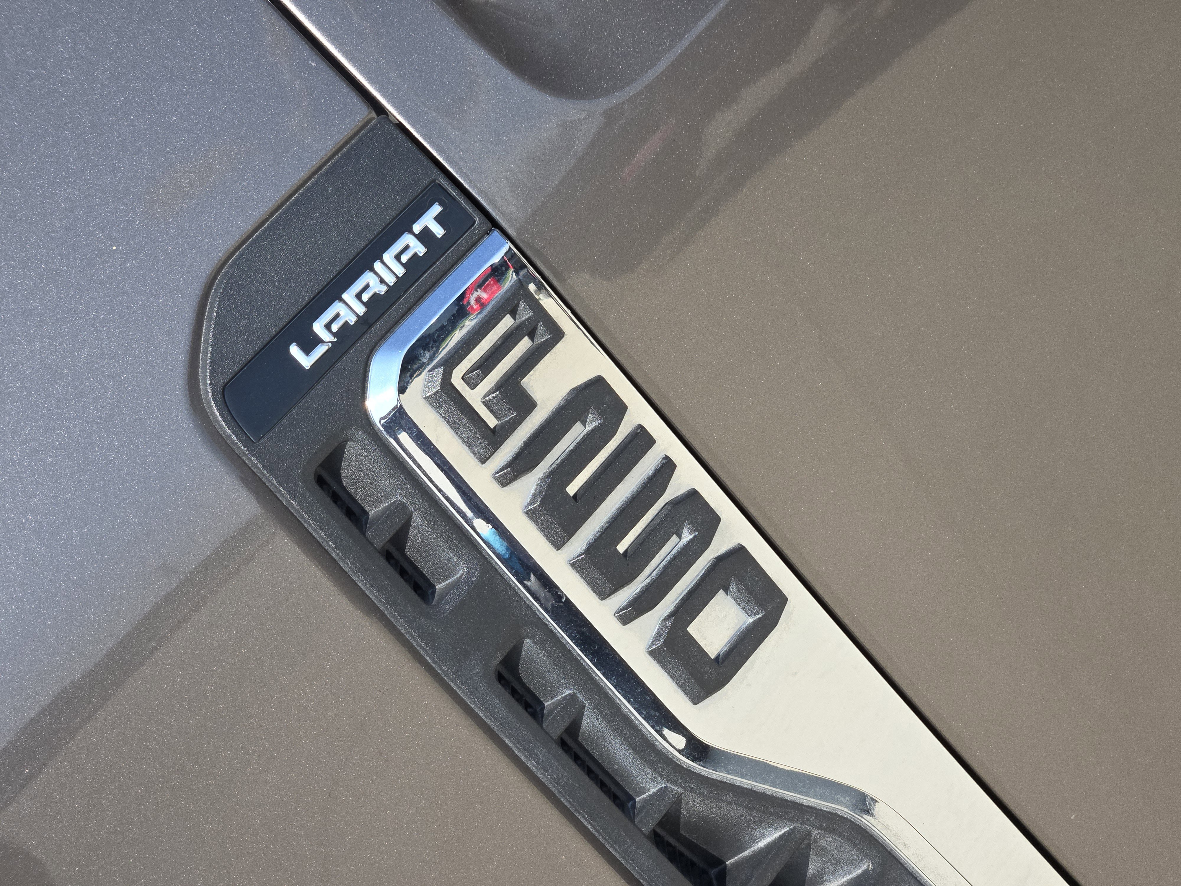 2023 Ford F-250 Lariat photo 9