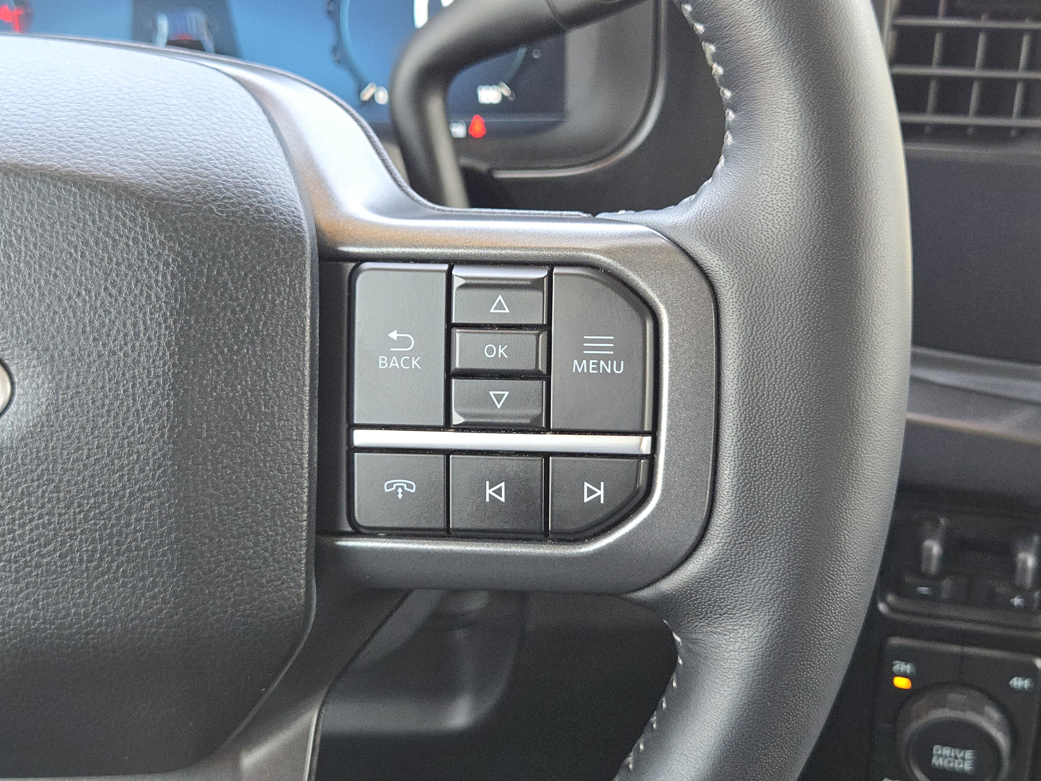2023 Ford F-250 Lariat photo 26